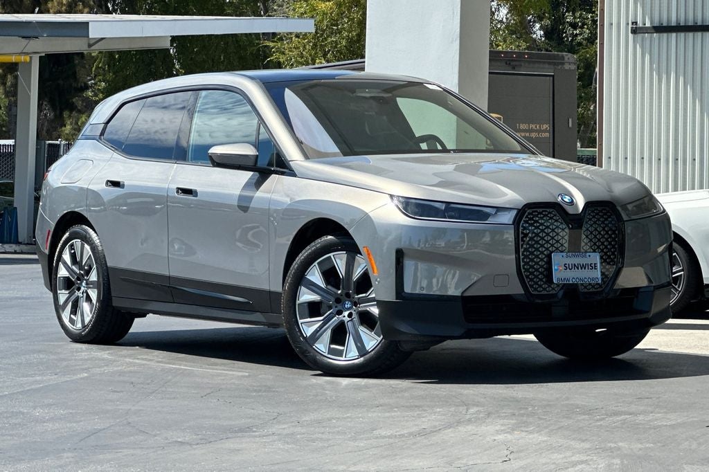 2024 BMW iX xDrive50