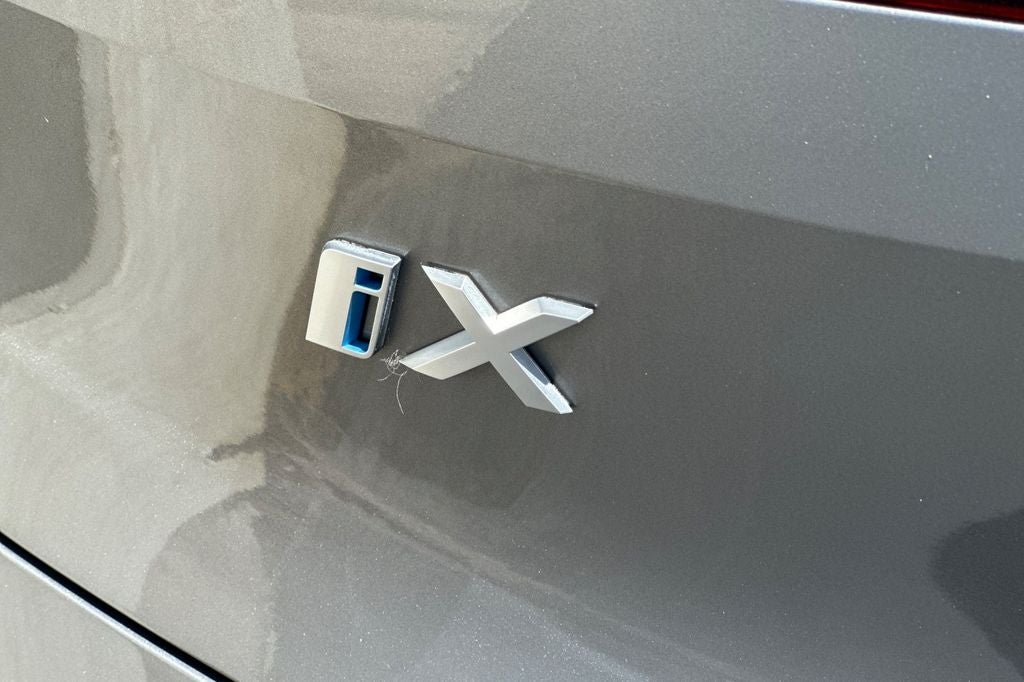 2024 BMW iX xDrive50