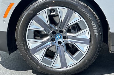 2024 BMW iX xDrive50