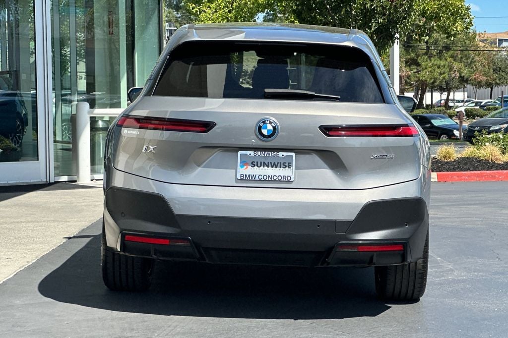 2024 BMW iX xDrive50