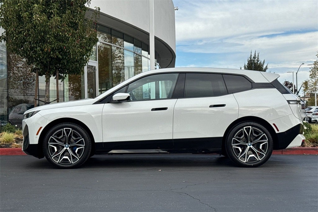 2024 BMW iX xDrive50