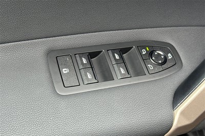 2025 BMW iX xDrive50