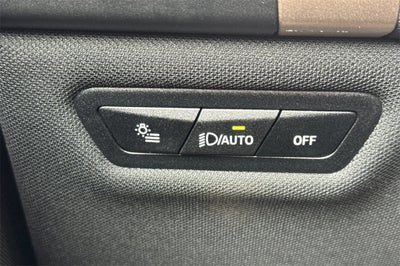 2025 BMW iX xDrive50