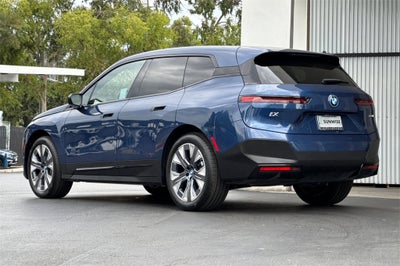 2025 BMW iX xDrive50