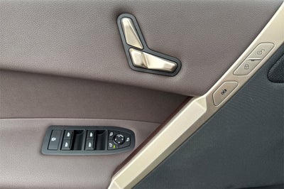 2025 BMW iX xDrive50