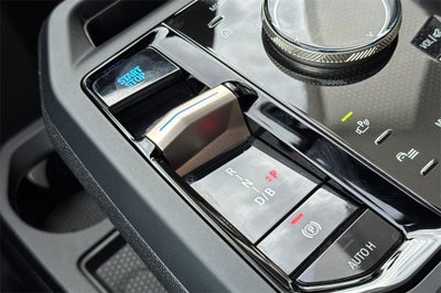 2025 BMW iX xDrive50