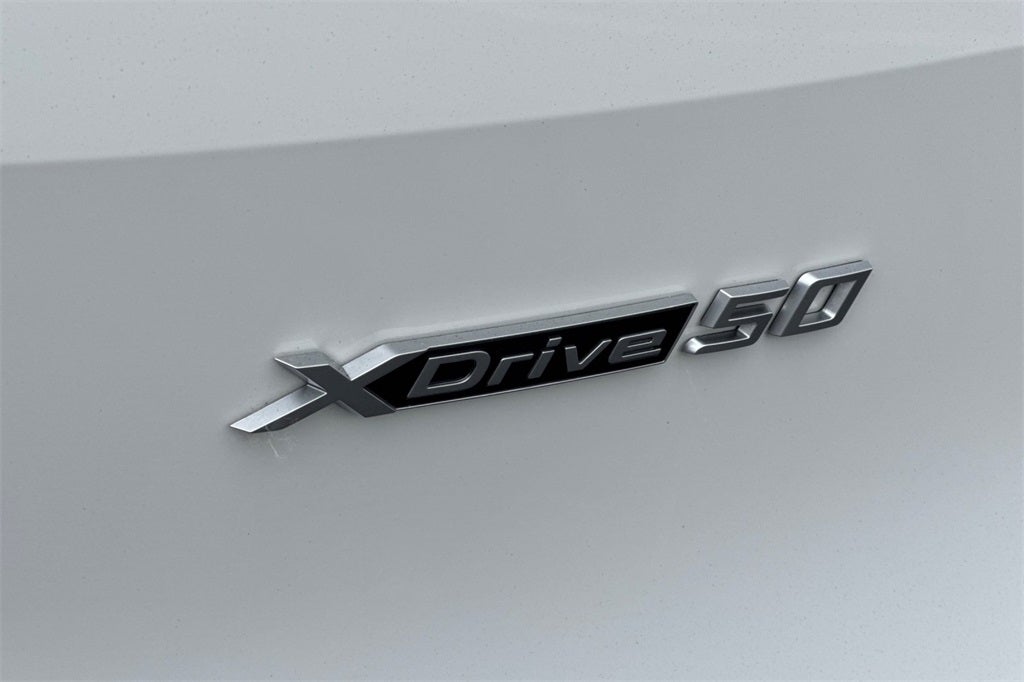 2025 BMW iX xDrive50