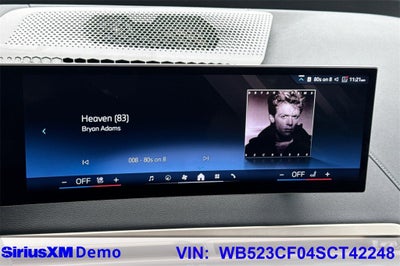 2025 BMW iX xDrive50