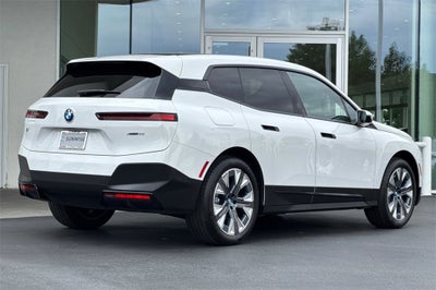 2025 BMW iX xDrive50