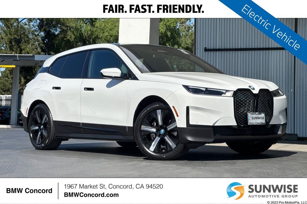 2023 BMW iX xDrive50