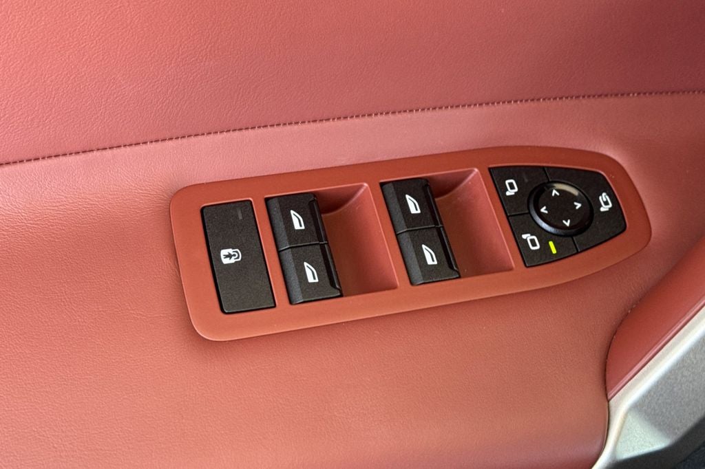 2024 BMW iX xDrive50