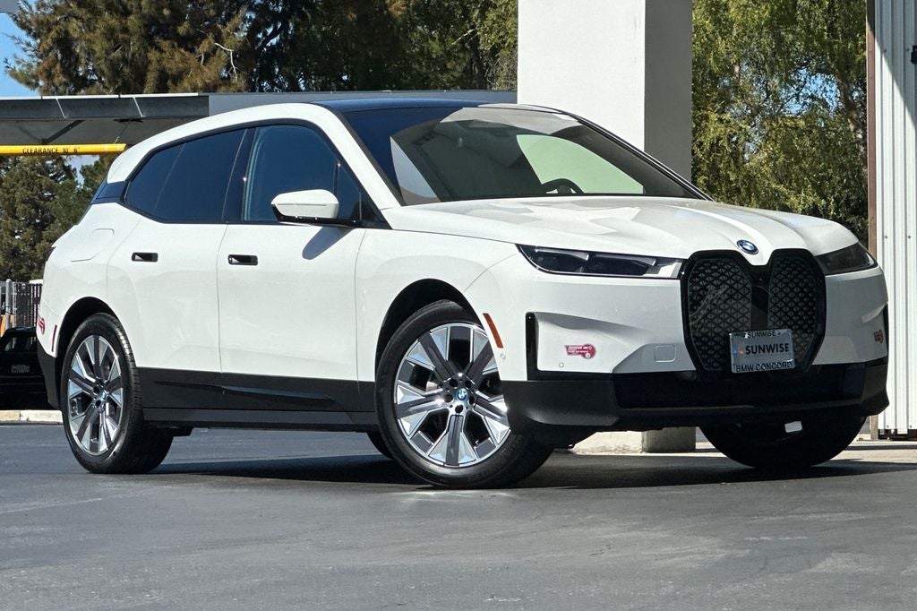2024 BMW iX xDrive50