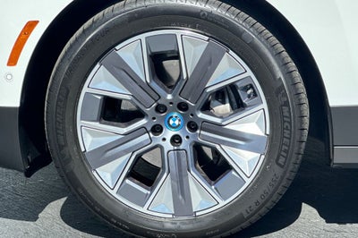 2024 BMW iX xDrive50