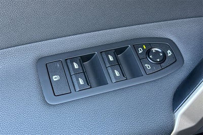 2025 BMW iX xDrive50