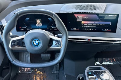 2025 BMW iX xDrive50