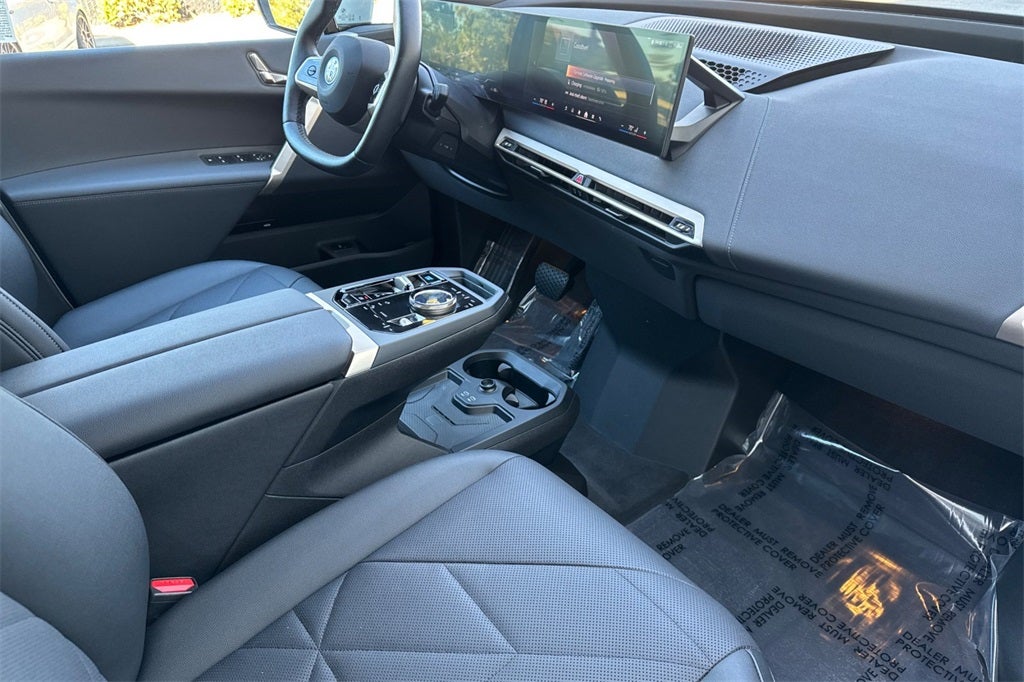 2025 BMW iX xDrive50