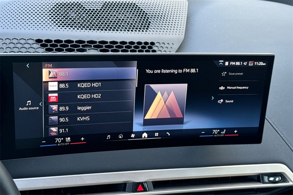 2025 BMW iX xDrive50