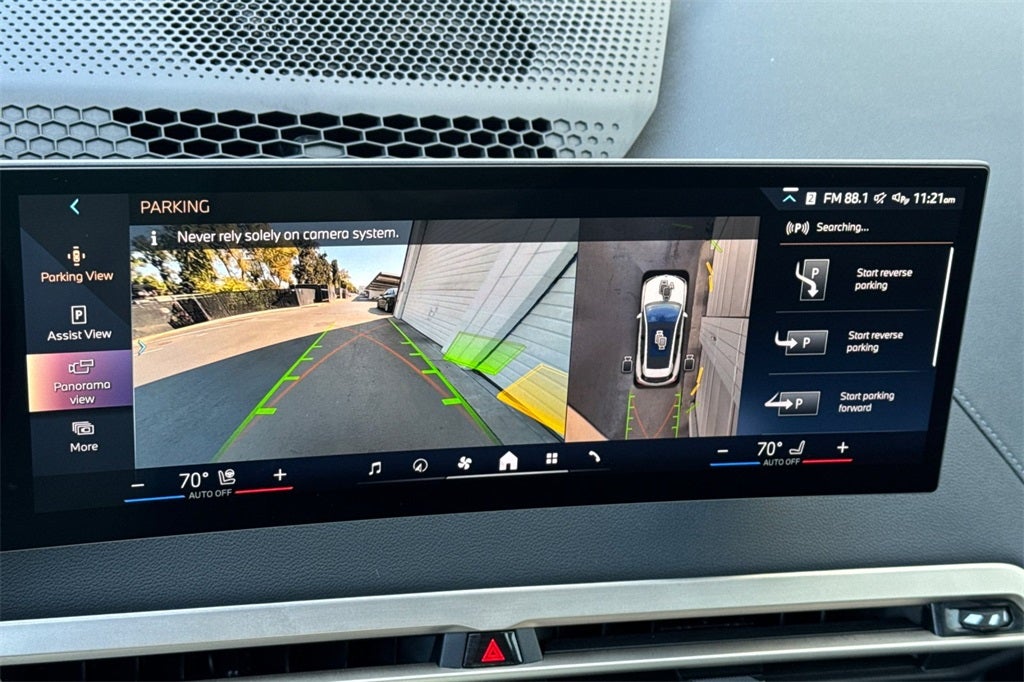 2025 BMW iX xDrive50