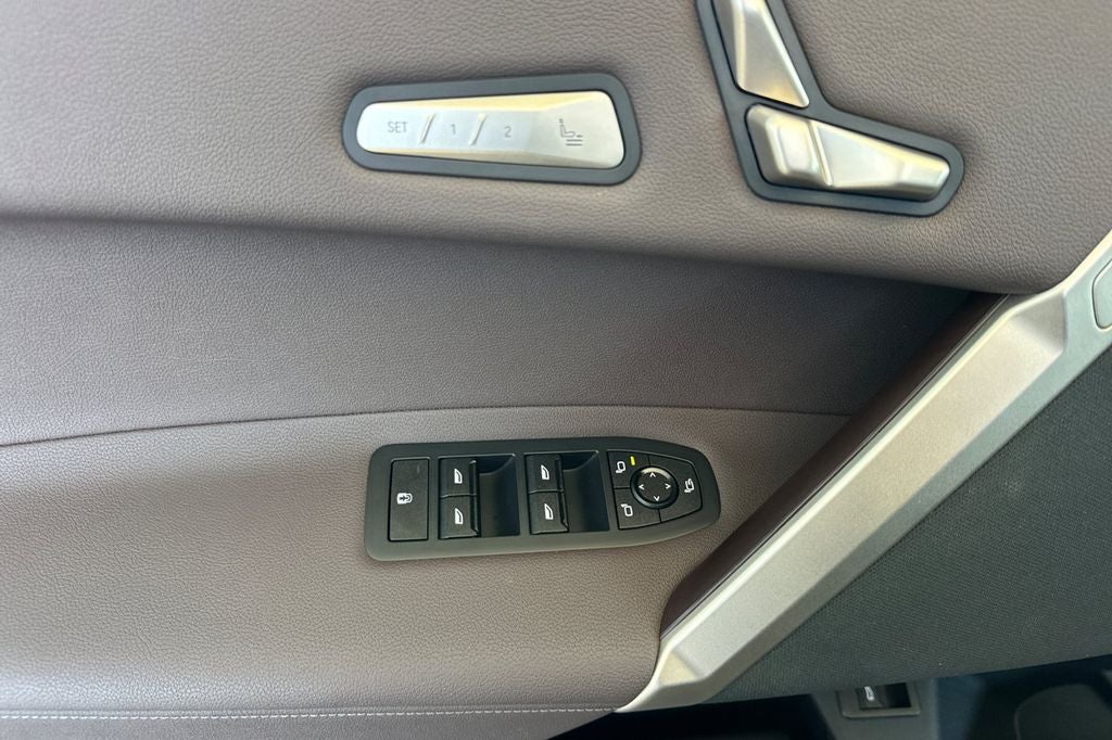 2024 BMW iX xDrive50