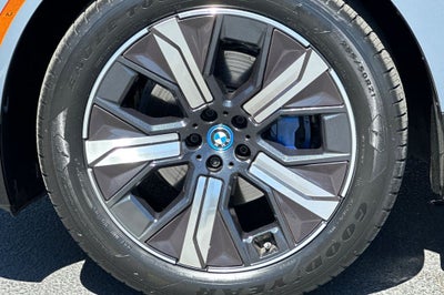 2024 BMW iX xDrive50