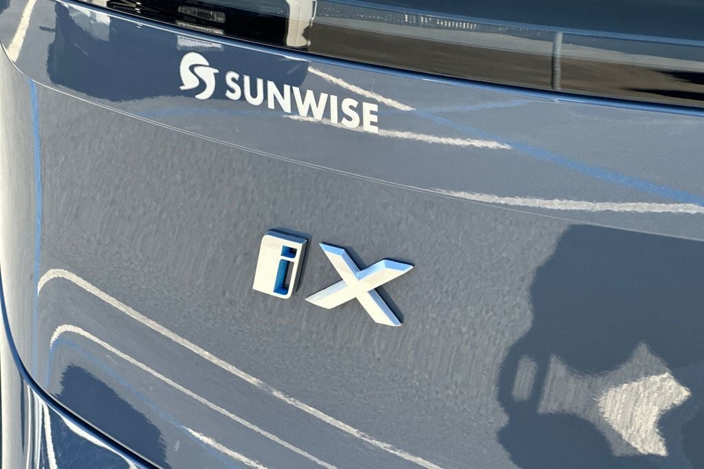 2024 BMW iX xDrive50