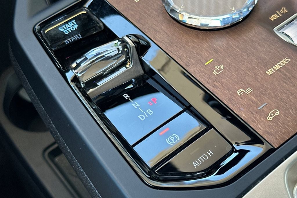 2023 BMW iX xDrive50