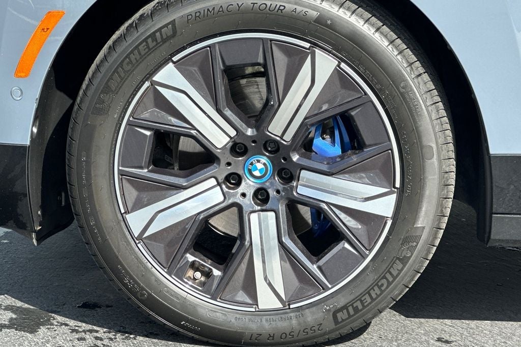 2024 BMW iX xDrive50