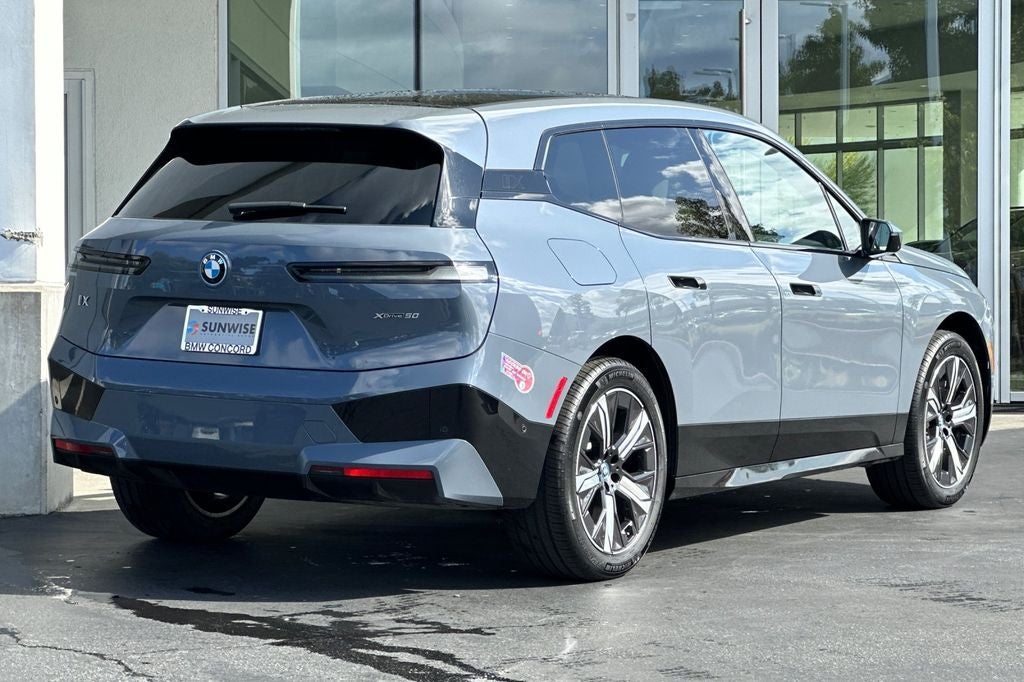 2024 BMW iX xDrive50