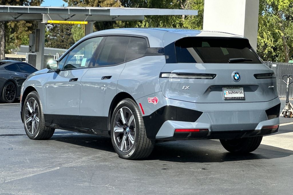 2024 BMW iX xDrive50
