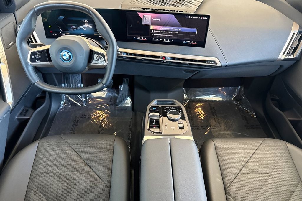 2024 BMW iX xDrive50