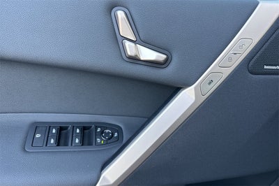 2025 BMW iX xDrive50