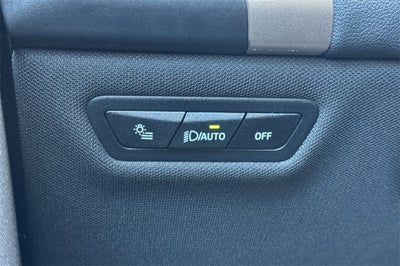 2025 BMW iX xDrive50