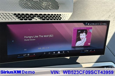 2025 BMW iX xDrive50