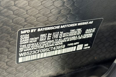 2025 BMW iX xDrive50