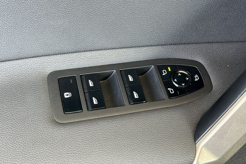 2023 BMW iX xDrive50