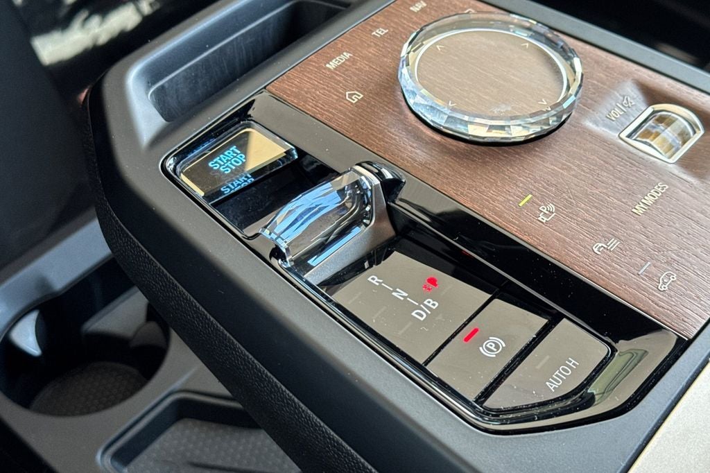 2023 BMW iX xDrive50
