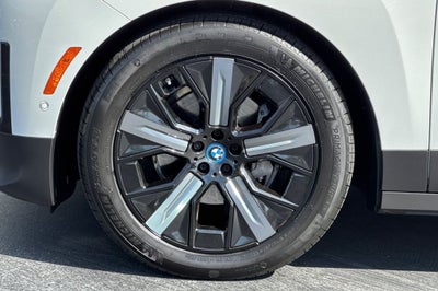 2023 BMW iX xDrive50