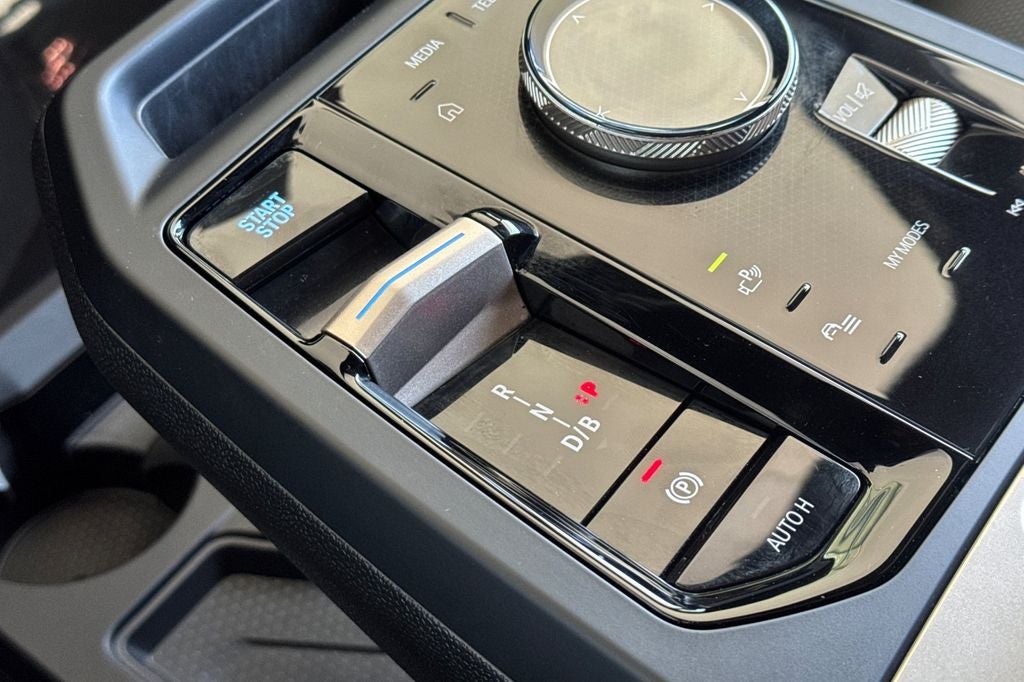 2023 BMW iX xDrive50