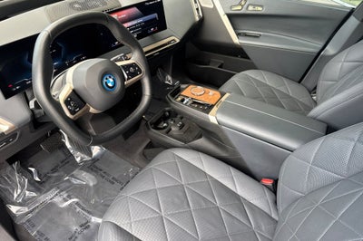 2023 BMW iX M60