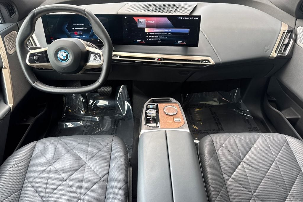 2023 BMW iX M60