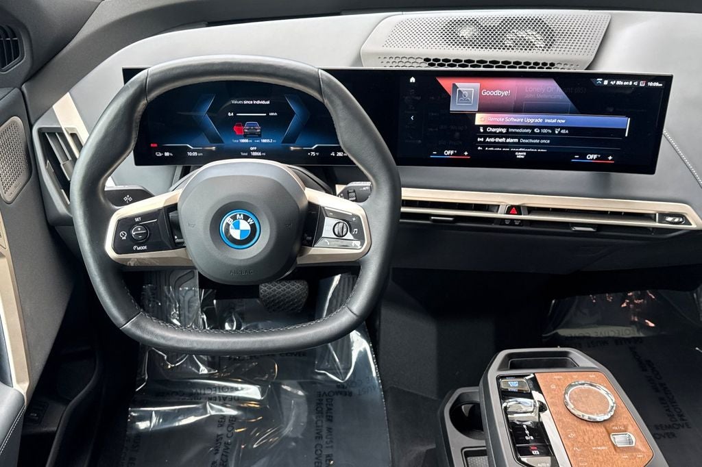 2023 BMW iX M60