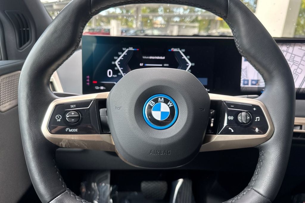 2023 BMW iX M60