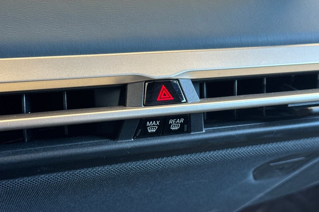 2023 BMW iX M60