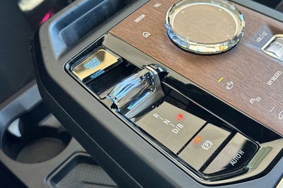 2023 BMW iX M60