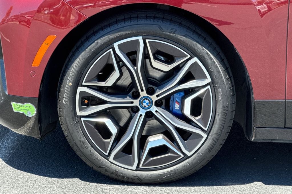 2023 BMW iX M60