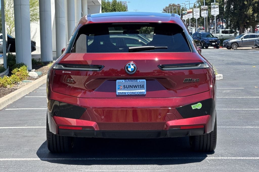 2023 BMW iX M60