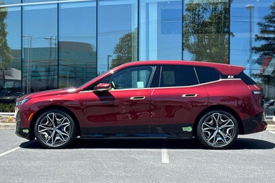 2023 BMW iX M60