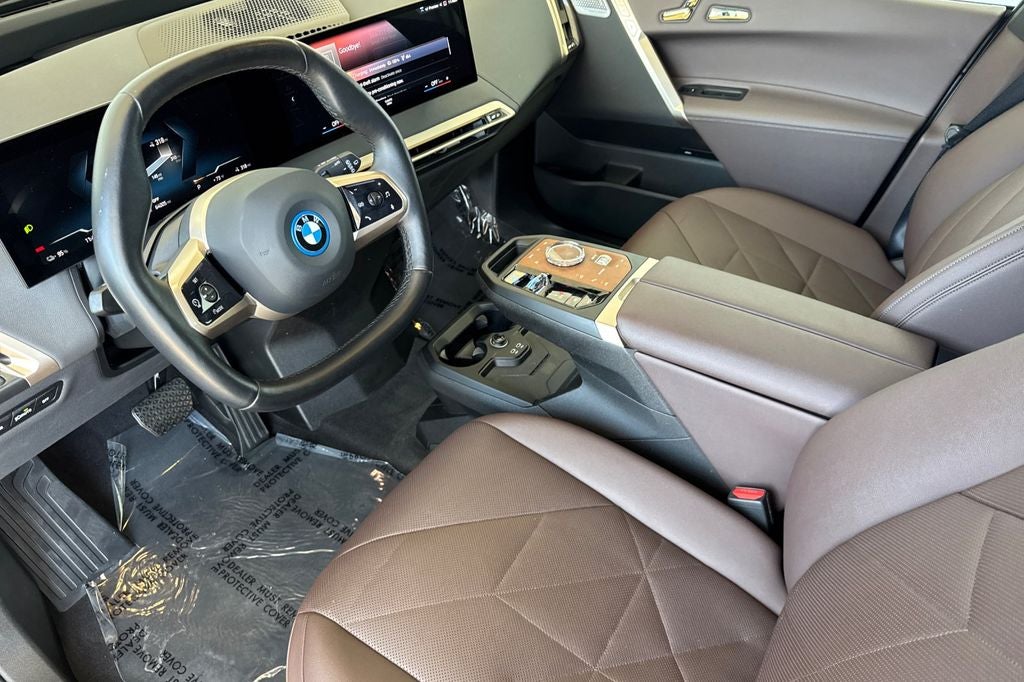 2023 BMW iX M60