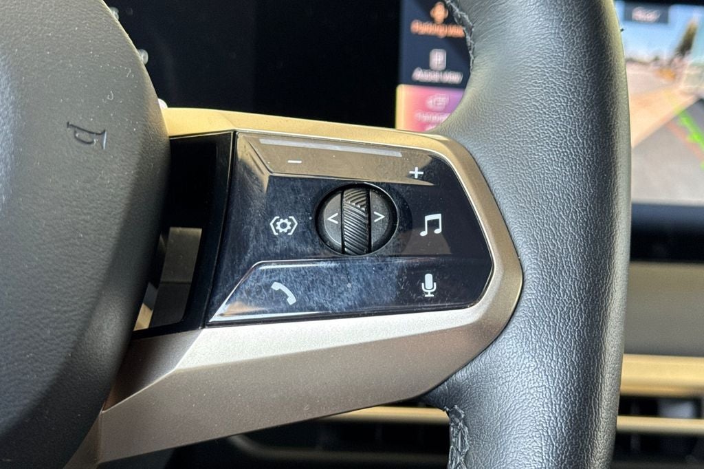 2023 BMW iX M60