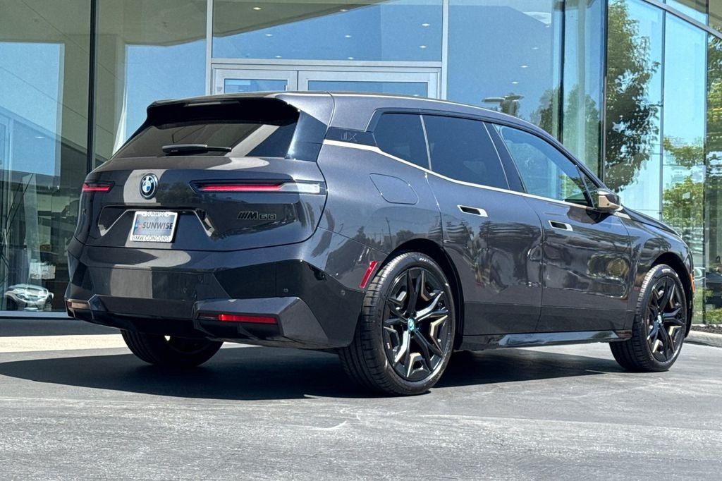 2023 BMW iX M60